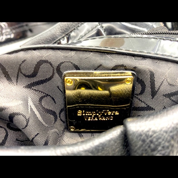 Vera Wang handbag - Picture 4 of 5